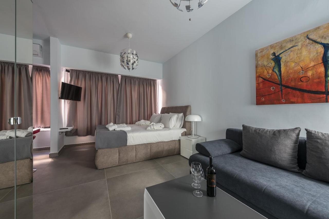 Iguana Gold Luxury Suites 1Min From Ermou Str Athens Ngoại thất bức ảnh