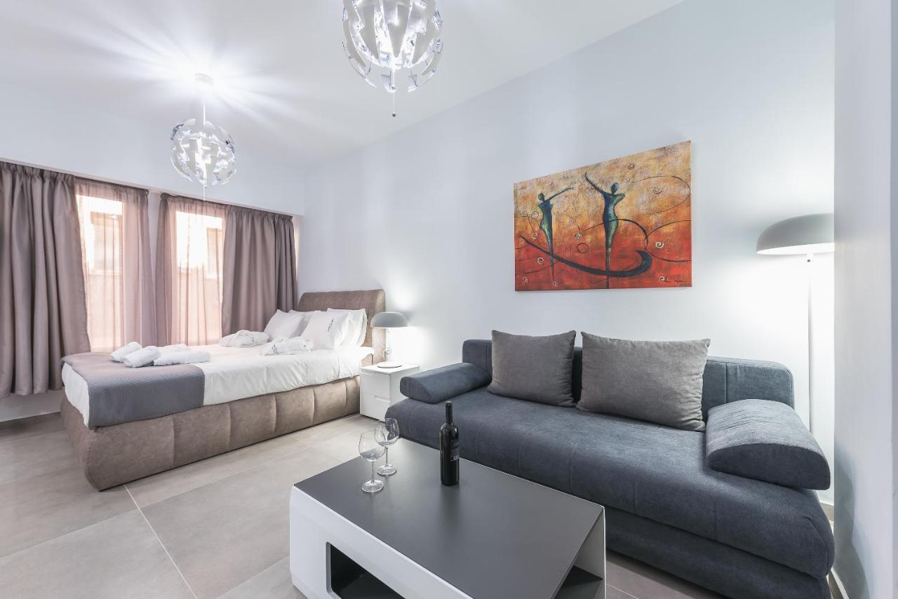 Iguana Gold Luxury Suites 1Min From Ermou Str Athens Ngoại thất bức ảnh